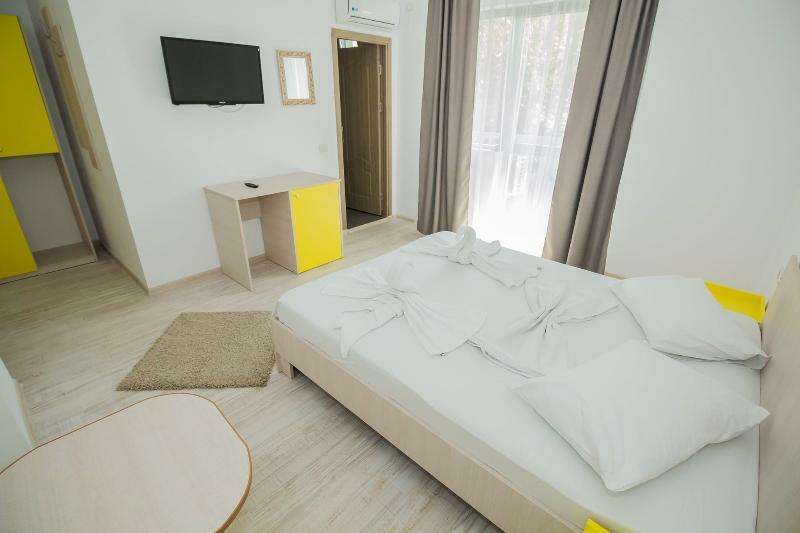 אפורי נורד Glam Boutique Hotel מראה חיצוני תמונה