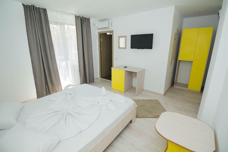 אפורי נורד Glam Boutique Hotel מראה חיצוני תמונה